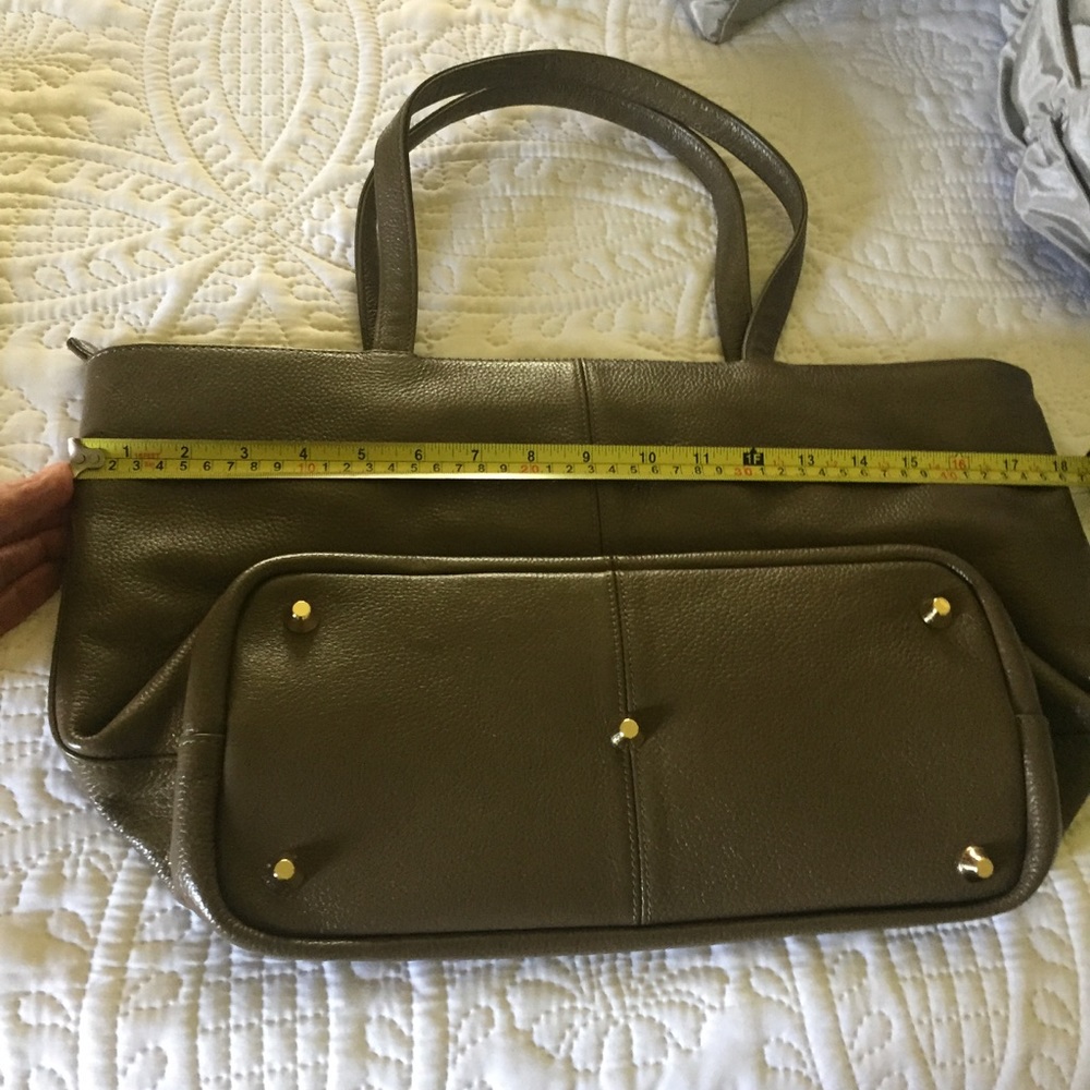 Handbag - Picture 3 of 8